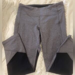 Lululemon capri mesh leggings!
